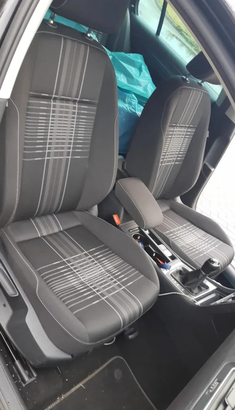 Volkswagen Golf cena 56999 przebieg: 60000, rok produkcji 2016 z Nowe Miasto Lubawskie małe 742